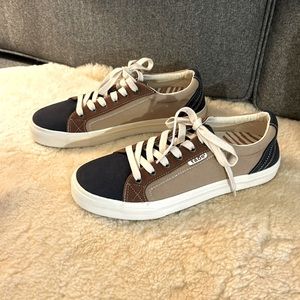 Taos Plim Soul Sneakers